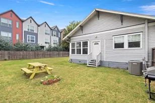 408 N Chestnut St, McKinney, TX 75069 - Photo 30