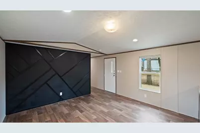 721 Queens Drive, Tool, TX 75143 - Photo 6