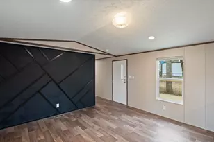 721 Queens Dr, Tool, TX 75143 - Photo 8