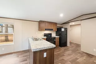 721 Queens Dr, Tool, TX 75143 - Photo 10