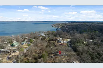 721 Queens Drive, Tool, TX 75143 - Photo 1