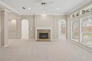 2113 Brentcove Dr, Grapevine, TX 76051 - Photo 10