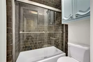 9511 Robin Meadow Dr, Dallas, TX 75243 - Photo 26