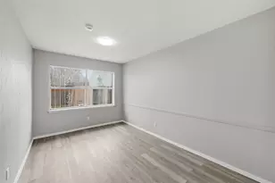 2102 Lewis Trail, Grand Prairie, TX 75052 - Photo 6