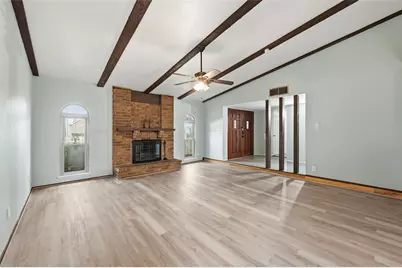 2102 Lewis Trail, Grand Prairie, TX 75052 - Photo 4