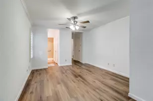 13853 Leinsper Green St, Dallas, TX 75240 - Photo 6