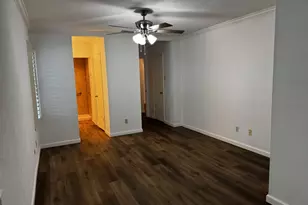 13853 Leinsper Green St, Dallas, TX 75240 - Photo 8