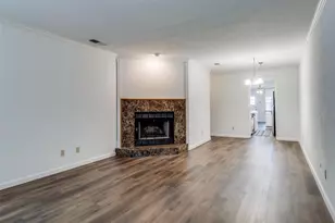 13853 Leinsper Green St, Dallas, TX 75240 - Photo 16