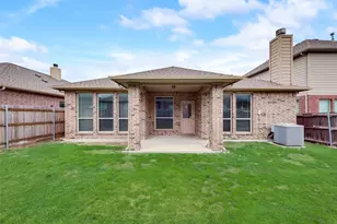 2305 Laurel Forest Dr, Fort Worth, TX 76177 - Photo 2