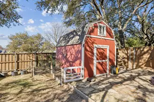 6814 Dolphin Cir, Rowlett, TX 75088 - Photo 12