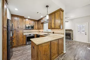 6814 Dolphin Cir, Rowlett, TX 75088 - Photo 4