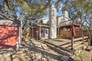 6814 Dolphin Cir, Rowlett, TX 75088 - Photo 2