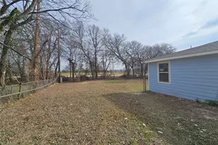 4317 Gram Ln, Bellmead, TX 76705 - Photo 30