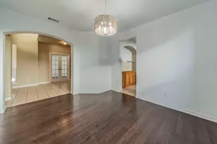 7042 Hedgebrook Dr, Dallas, TX 75249 - Photo 14