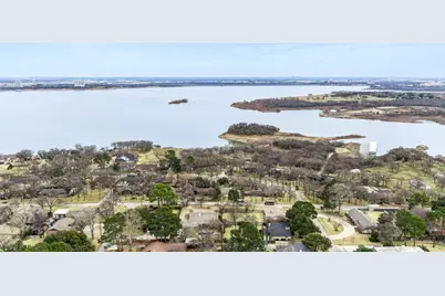 3419 Lakeridge Drive, Grapevine, TX 76051 - Photo 4