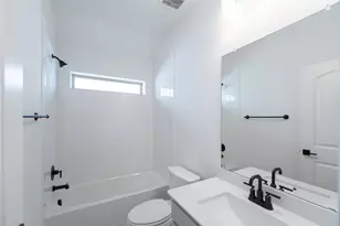 2212 Valencia Dr, Little Elm, TX 75068 - Photo 16