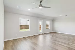 917 Pistachio Dr, Alvarado, TX 76009 - Photo 12