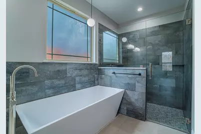 8319 Deep Green Drive, Dallas, TX 75249 - Photo 16