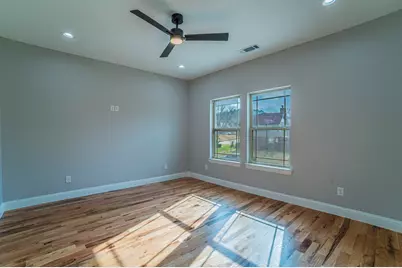 8319 Deep Green Drive, Dallas, TX 75249 - Photo 24