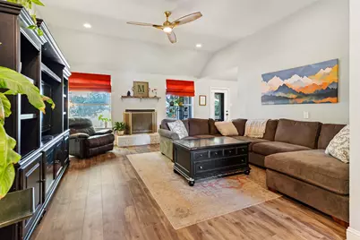 3422 Mercury Drive, Grapevine, TX 76051 - Photo 14