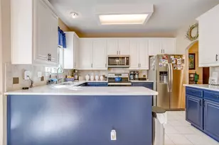 435 Arbor Lawn Dr, Burleson, TX 76028 - Photo 22