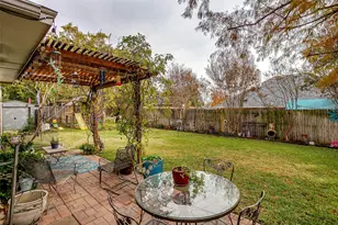 435 Arbor Lawn Dr, Burleson, TX 76028 - Photo 40