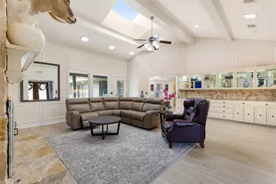 6818 Southpoint Drive, Dallas, TX 75248 - Photo 10