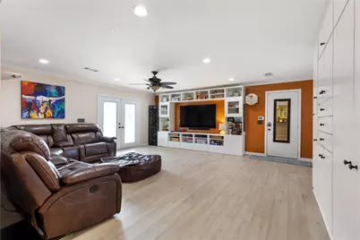 6818 Southpoint Drive, Dallas, TX 75248 - Photo 20