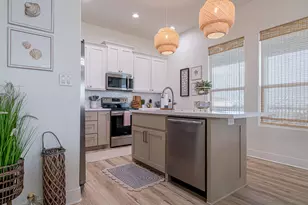 512 Caplen Shores Circle, Port Bolivar, TX 77617 - Photo 10