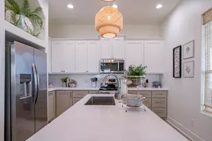 512 Caplen Shores Circle, Port Bolivar, TX 77617 - Photo 10