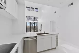 4414 Cedar Springs Rd, Dallas, TX 75219 - Photo 8