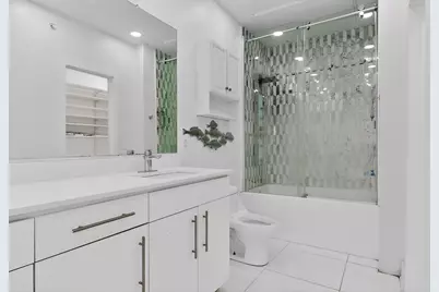 4414 Cedar Springs Road #325, Dallas, TX 75219 - Photo 22