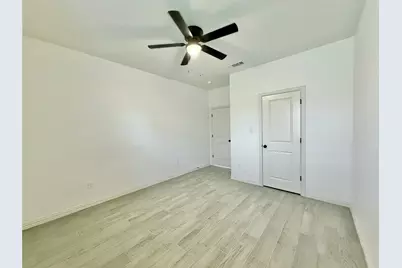 5609 San Jacinto Drive, Granbury, TX 76048 - Photo 24