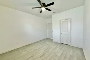 5609 San Jacinto Dr, Granbury, TX 76048 - Photo 24