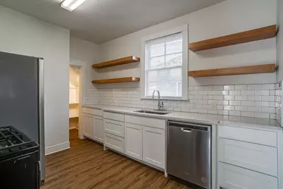 1329 Hurley Avenue, Fort Worth, TX 76104 - Photo 10