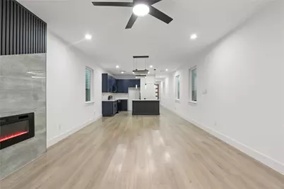 6112 Carlton Garret Street, Dallas, TX 75215 - Photo 6