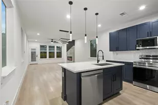 6112 Carlton Garret St, Dallas, TX 75215 - Photo 8