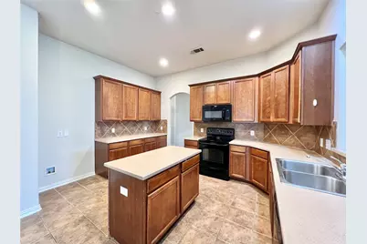 5423 Childress Drive, Grand Prairie, TX 75052 - Photo 20