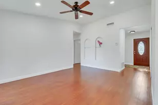 1429 Archery Ln, Garland, TX 75044 - Photo 2