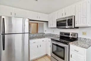 821 Dublin Dr, Richardson, TX 75080 - Photo 10