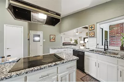 5717 Overridge Court, Arlington, TX 76017 - Photo 6