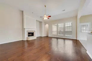 5501 Stone Cliff Ct, McKinney, TX 75071 - Photo 4
