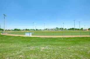 4204 Valley Brook Dr, Richardson, TX 75082 - Photo 32