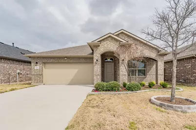 1413 Archway Court, Fort Worth, TX 76247 - Photo 2