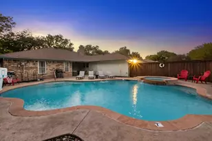 806 Westminster Dr, Richardson, TX 75081 - Photo 2