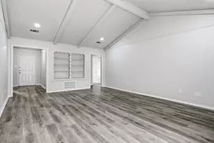 625 Reno St, Lewisville, TX 75077 - Photo 10