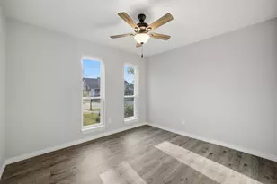 4622 Oakwood Dr, Garland, TX 75043 - Photo 10