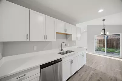 4622 Oakwood Drive, Garland, TX 75043 - Photo 8