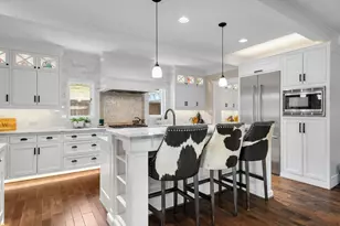 6842 Merrilee Ln, Dallas, TX 75214 - Photo 10