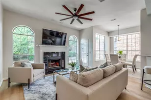 4037 Azure Ln, Addison, TX 75001 - Photo 4